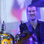 Dima Vincent Vinnikov - drums